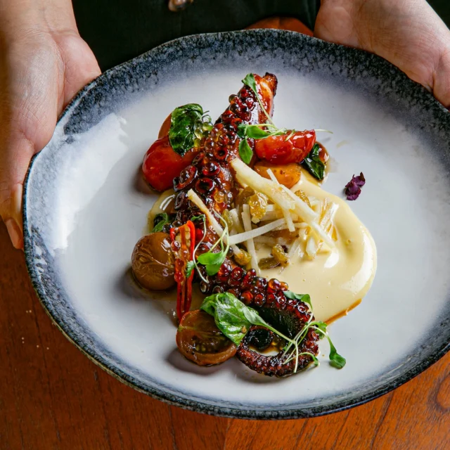 Our Soy Glazed Spanish Octopus ala Plancha caught eyes this May with its tender char, crisp chayote, heirloom tomatoes, and refreshing lemon emulsion. Bold yet refined, it’s a dish that celebrates balance—just like the best moments shared over good food.

Don’t miss your chance to savour it before it’s off the menu.

📍 Available at all Brewerkz outlets
📅 Now till 31 May 2025 – while stocks last!

 #brewerkzsg #brewerkz #specials #specialsmenu